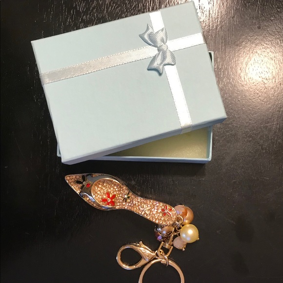 Keychain - Picture 1 of 2